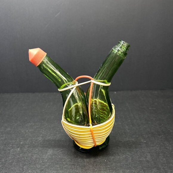 Vintage Conjoined Glass Oil and Vinegar Cruet Bottle Decanter Green 5.5'' Tall - Picture 3 of 8